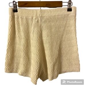 Emory Park Ivory Knit Crochet High Rise Elastic Waistband Size Small Short